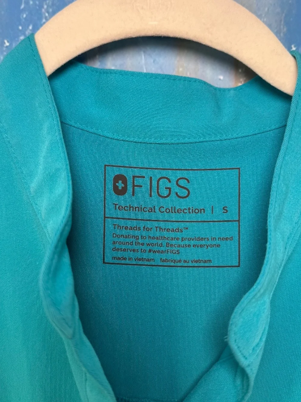 FIGS Rafaela Mandarin Collar Scrub Top Zamora Tall Jogger Pants Set Small Tall